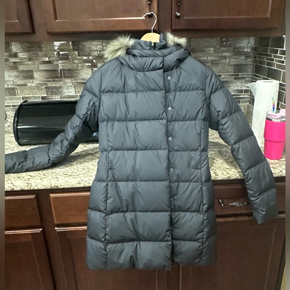 Woman’s north face down jacket - 550 warmth level